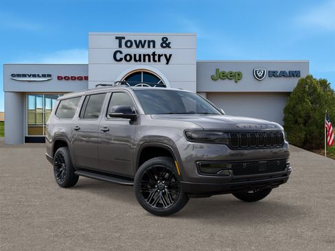 New 2025 Jeep Wagoneer L Series II w/ Convenience Group I image 5