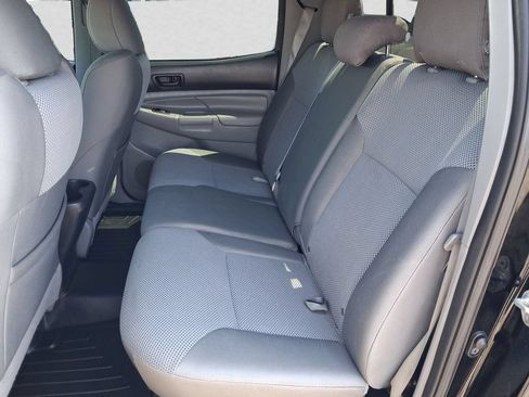 Used 2014 Toyota Tacoma 4x4 Double Cab w/ TRD Off-Road Package image 10