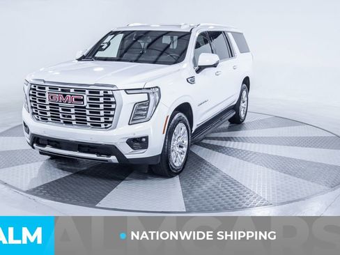 Used 2025 GMC Yukon XL Denali RWD image 2