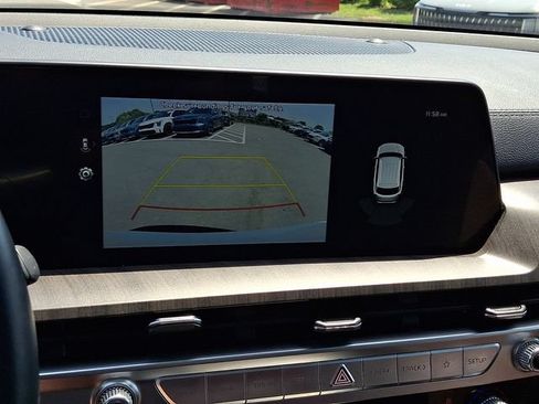Used 2024 Kia Telluride EX AWD/4WD image 18