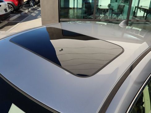 Used 2018 Honda Civic EX-T image 17