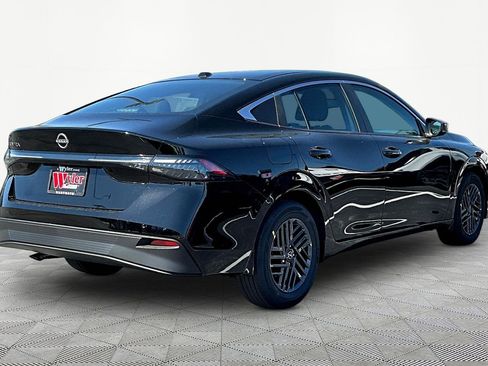 New 2026 Nissan Sentra SV FWD image 7