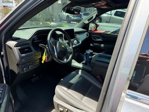 Used 2022 Chevrolet Tahoe LT w/ LT Signature Package AWD/4WD image 6
