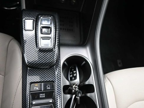Certified 2022 Hyundai Sonata Limited FWD image 17