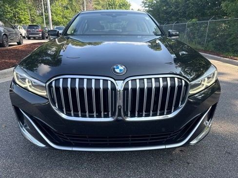 Used 2020 BMW 740i RWD image 2