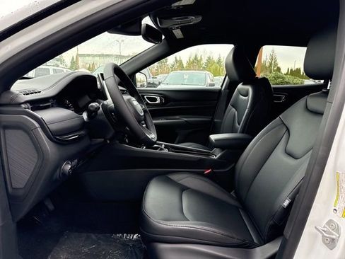 New 2026 Jeep Compass Limited image 14