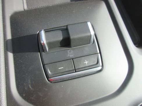 New 2026 GMC Sierra 2500 AT4 image 21