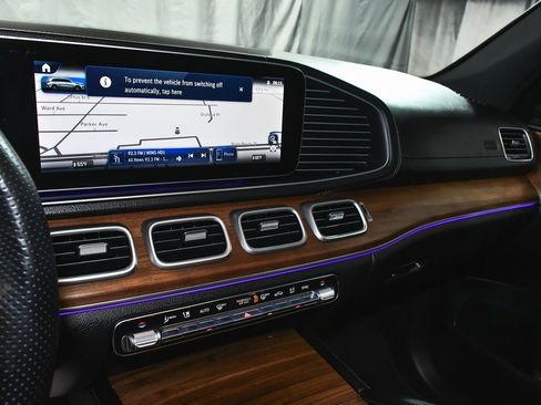 Used 2025 Mercedes-Benz GLS 450 GLS 450 image 49