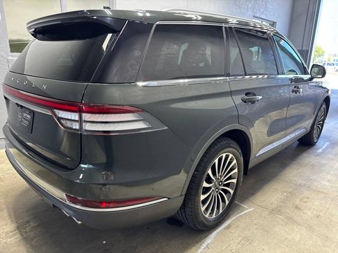 Used 2022 Lincoln Aviator AWD w/ Premium Package image 7