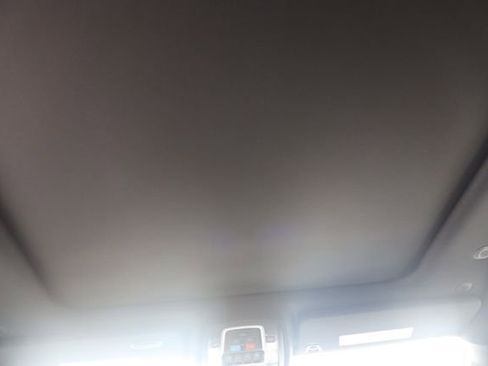 New 2026 RAM 1500 Laramie AWD/4WD image 14