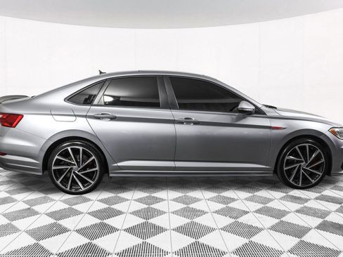 Used 2021 Volkswagen Jetta GLI Autobahn FWD image 13