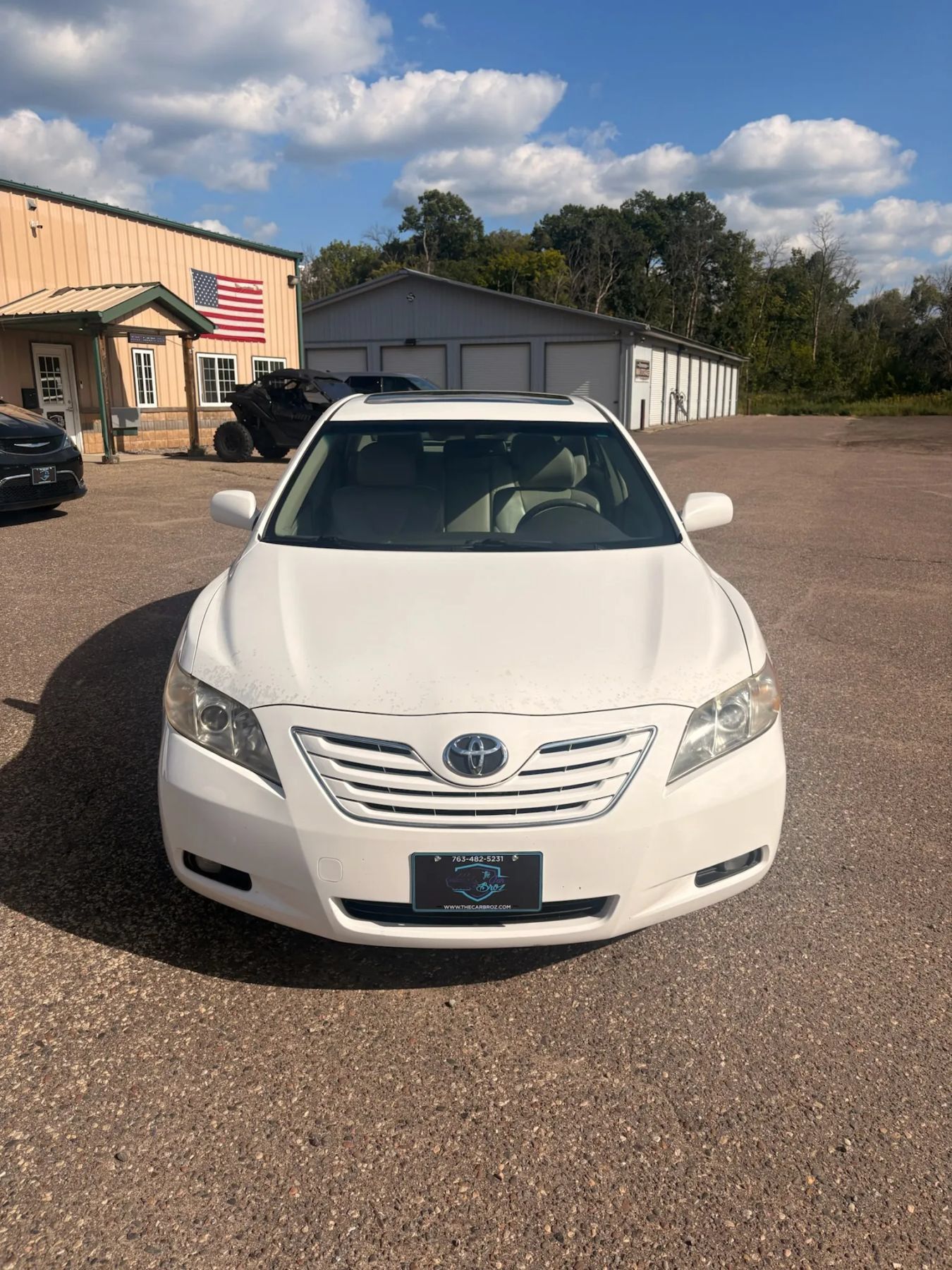 Used 2007 Toyota Camry XLE FWD image 2