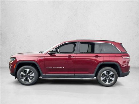Used 2024 Jeep Grand Cherokee Limited 4xe AWD/4WD image 8