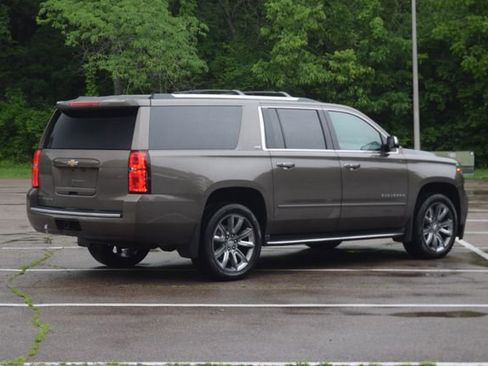 Used 2016 Chevrolet Suburban LTZ AWD/4WD image 27