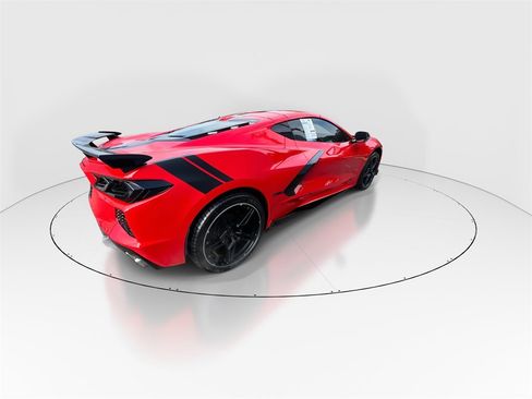 Used 2025 Chevrolet Corvette Stingray Premium Cpe w/ Z51 Performance Package image 8