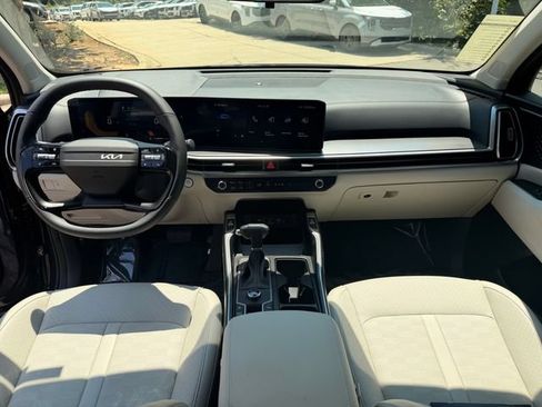 Certified 2026 Kia Sorento S FWD image 20