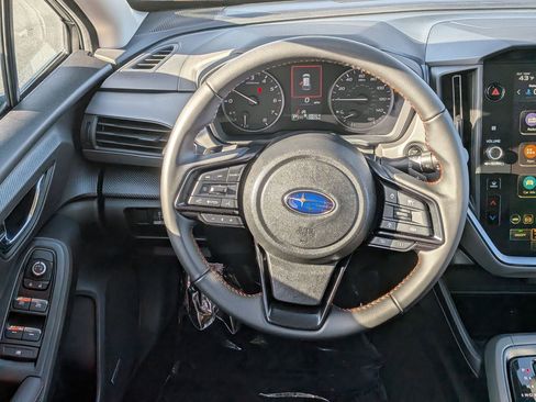 Used 2025 Subaru Crosstrek 2.5i Limited w/ Crosstrek Mirror Package image 20