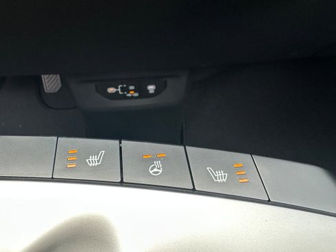 New 2025 Kia EV6 Light w/ Light LR Technology Package AWD/4WD image 25