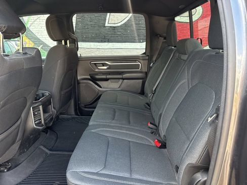 Used 2022 RAM 1500 Big Horn AWD/4WD image 23