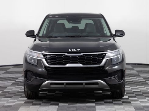 Used 2022 Kia Seltos LX AWD/4WD image 12