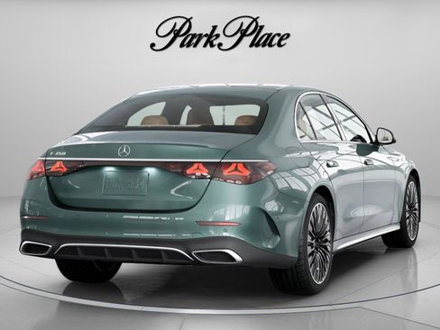 Used 2026 Mercedes-Benz E 350 Sedan image 19