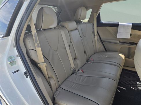 Used 2013 Toyota Venza Limited w/ Tow Prep Pkg FWD image 15