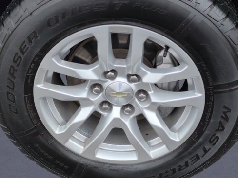 Used 2021 Chevrolet Tahoe LT w/ Luxury Package image 37