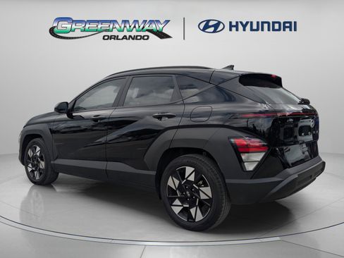 Used 2025 Hyundai Kona SEL FWD image 6