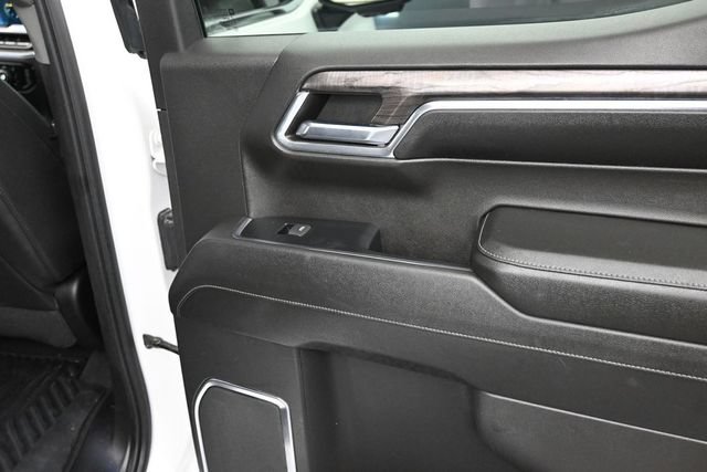 Used 2023 Chevrolet Silverado 1500 LTZ w/ LTZ Convenience Package II AWD/4WD image 22