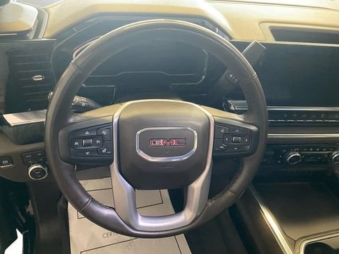 Certified 2025 GMC Sierra 2500 SLT w/ SLT Premium Package AWD/4WD image 14