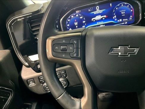 Used 2024 Chevrolet Silverado 2500 High Country w/ Midnight Edition AWD/4WD image 11