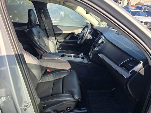 Certified 2023 Volvo XC90 T8 Ultimate image 11