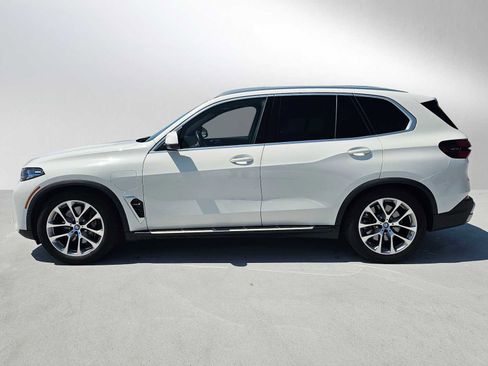 Used 2024 BMW X5 xDrive50e AWD/4WD image 6