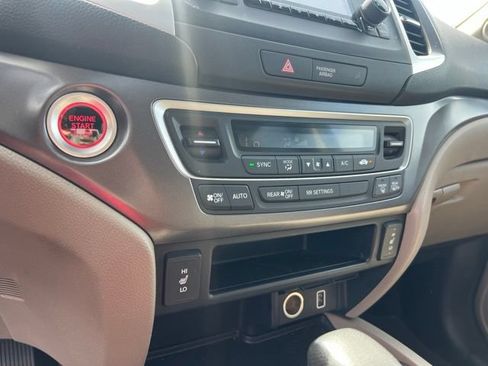 Used 2019 Honda Ridgeline RTL image 22