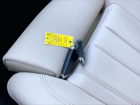 Used 2020 BMW X5 xDrive40i w/ Premium Package image 14