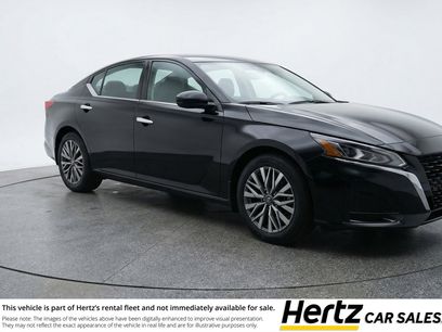 Used 2025 Nissan Altima 2.5 SV