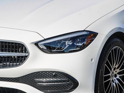 Certified 2025 Mercedes-Benz C 300 4MATIC Sedan image 7