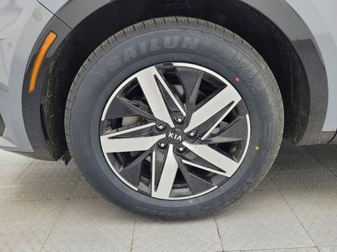 Used 2021 Kia Sorento S w/ Panoramic Sunroof Package image 31