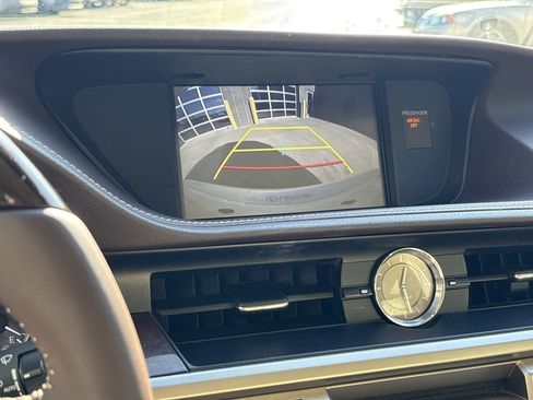 Used 2017 Lexus ES 350 image 25