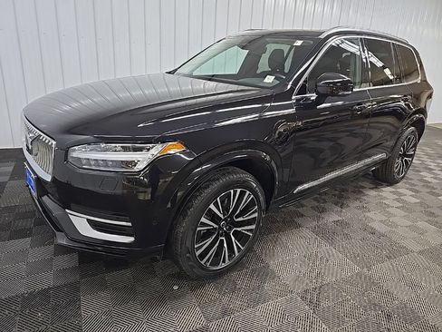 Used 2023 Volvo XC90 T8 Plus w/ Protection Package AWD/4WD image 9