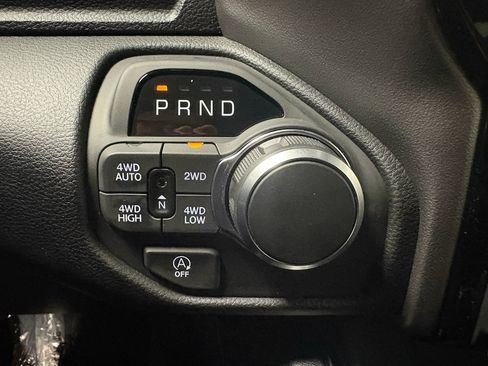 Used 2026 RAM 1500 Big Horn AWD/4WD image 17