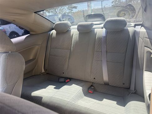 Used 2011 Honda Civic LX image 10