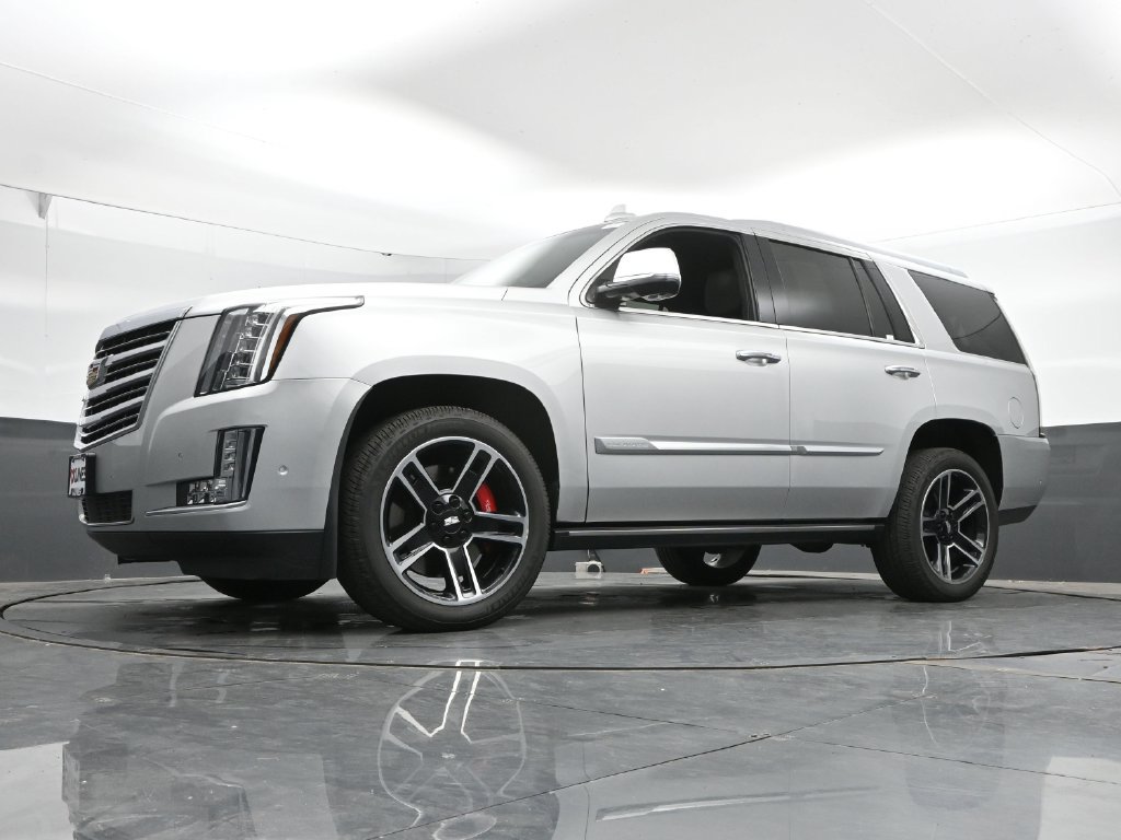 Used 2018 Cadillac Escalade Platinum AWD/4WD image 48