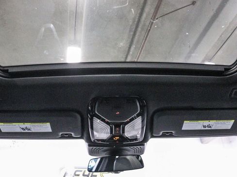 Used 2024 BMW X3 sDrive30i w/ Convenience Package RWD image 13