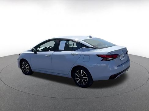 Used 2025 Nissan Versa SV FWD image 11