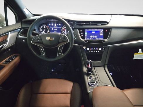 New 2026 Cadillac XT5 Premium Luxury w/ Driver Assist Package AWD/4WD image 10