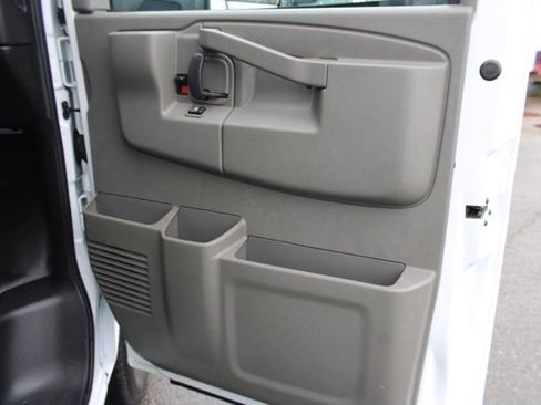 Used 2023 Chevrolet Express 3500 w/ Power Convenience Package image 34