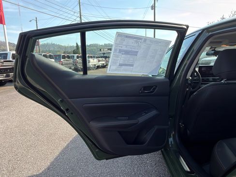 New 2026 Nissan Altima 2.5 SR image 23