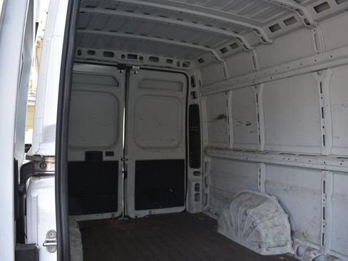 Used 2023 RAM ProMaster 3500 w/ Driver Convenience Group FWD image 25
