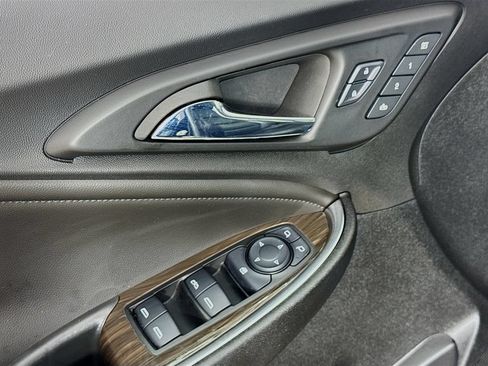 Used 2024 Chevrolet Malibu LT FWD image 22
